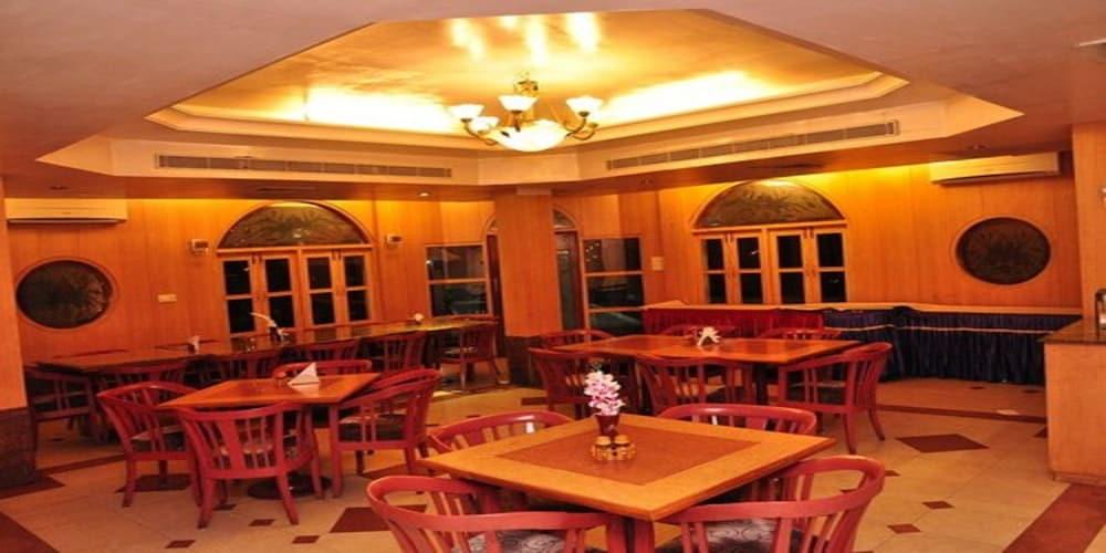 Green Coconut Resort Τσενάι Εξωτερικό φωτογραφία